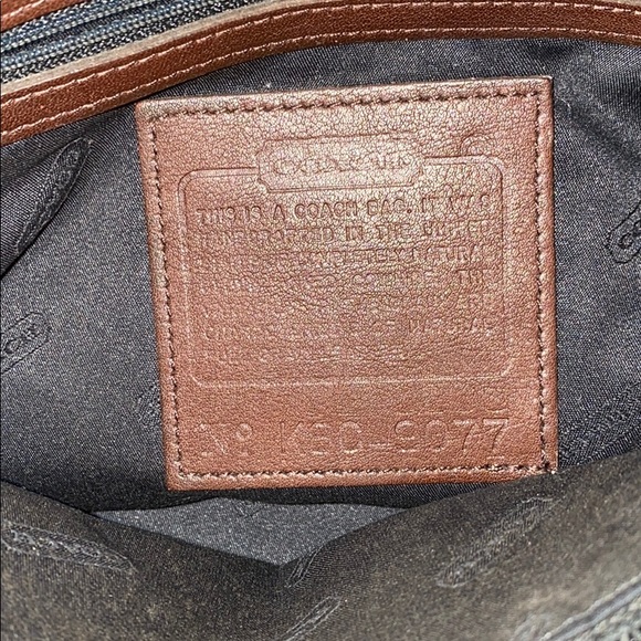 Original Coach leather bag. - Picture 4 of 7